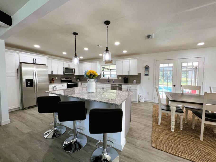 New Dbl King Ste 13 Miles To World'S Best Beaches Bradenton Exterior photo
